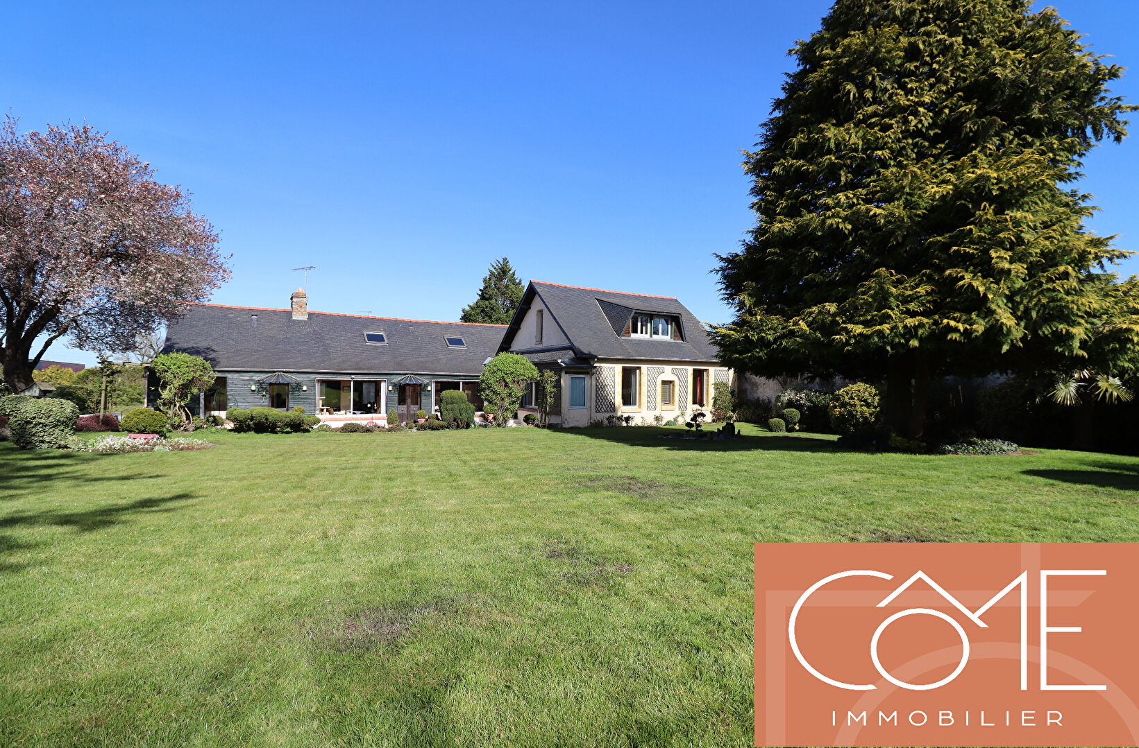 À VENDRE ? LIFFRÉ (35340) - LONGÈRE ? 277 m² ? TERRAIN 2 160 m² ? PRESTATIONS DE QUALITÉ ? GARAGE 90 m²