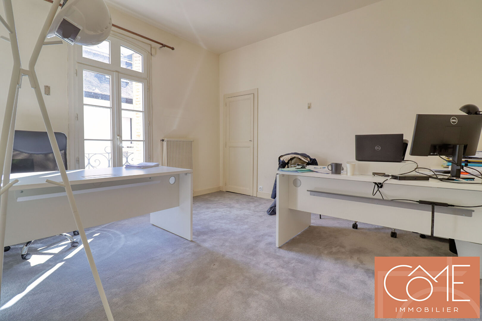 Photo - A VENDRE CHEZ CÔME IMMOBILIER - CENTRE VILLE, PROCHE GARE - CHAMP DE MARS - 129 M²  ENV. - 4 CHAMBRES -  COURETTE - 35000 RENNES image 4/6