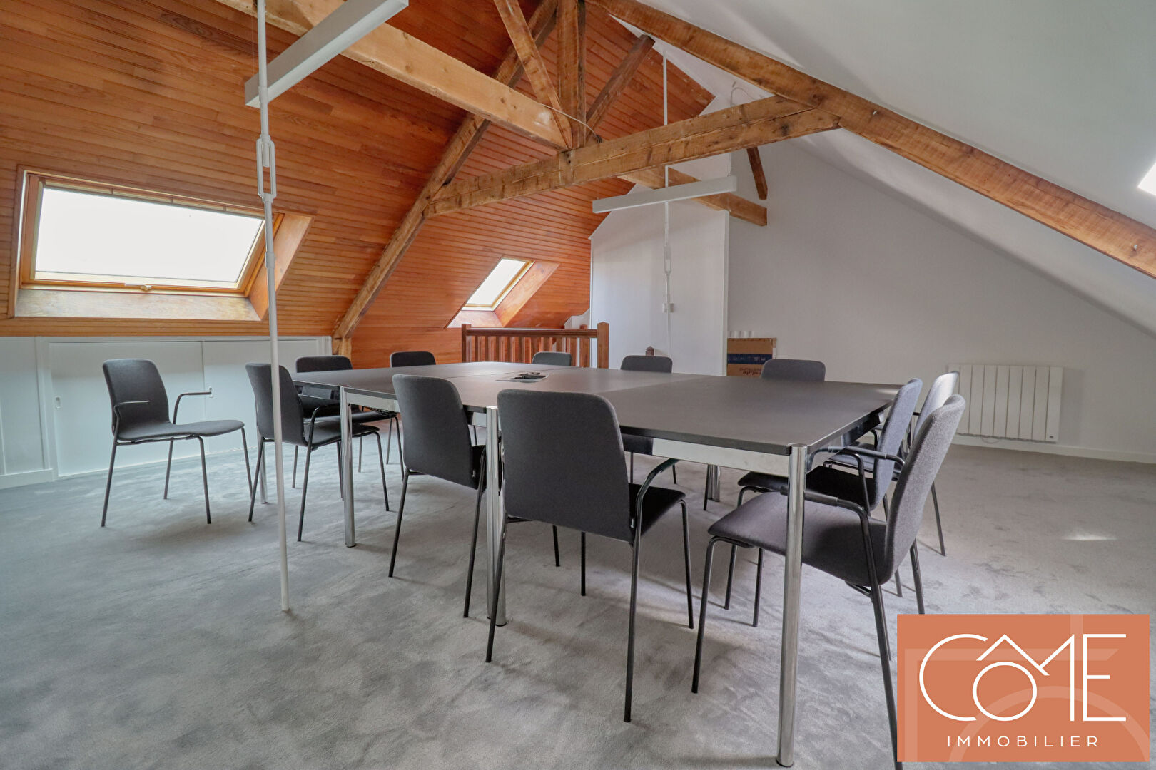 Photo - A VENDRE CHEZ CÔME IMMOBILIER - CENTRE VILLE, PROCHE GARE - CHAMP DE MARS - 129 M²  ENV. - 4 CHAMBRES -  COURETTE - 35000 RENNES image 5/6