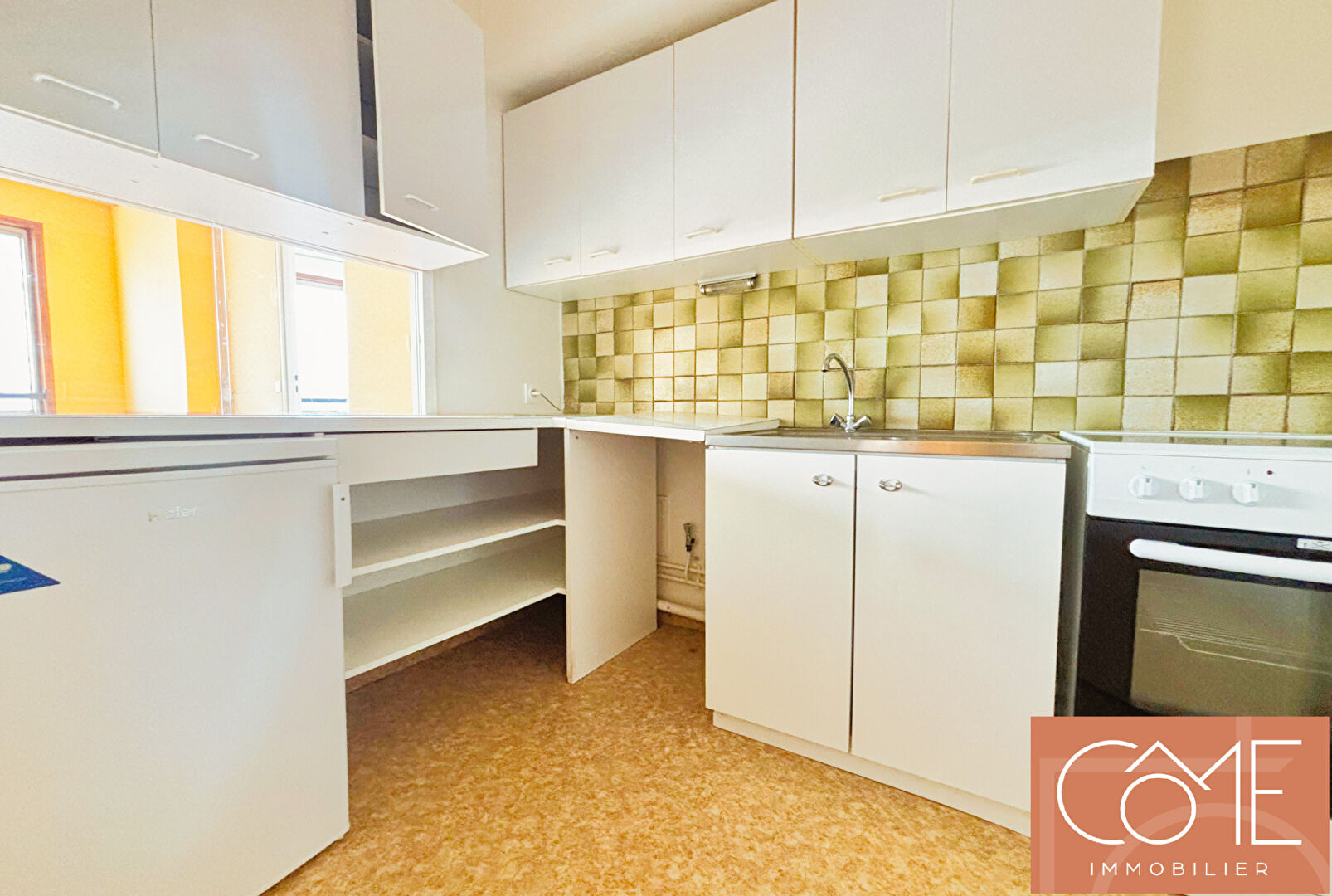 Photo A VENDRE APPARTEMENT T2 - 41,11M² - LES HORIZONS - CAVE - PARKING - 5ème ETAGE - CENTRE VILLE DE RENNES - 35000 - LIBRE D'OCCUPATION image 3/6