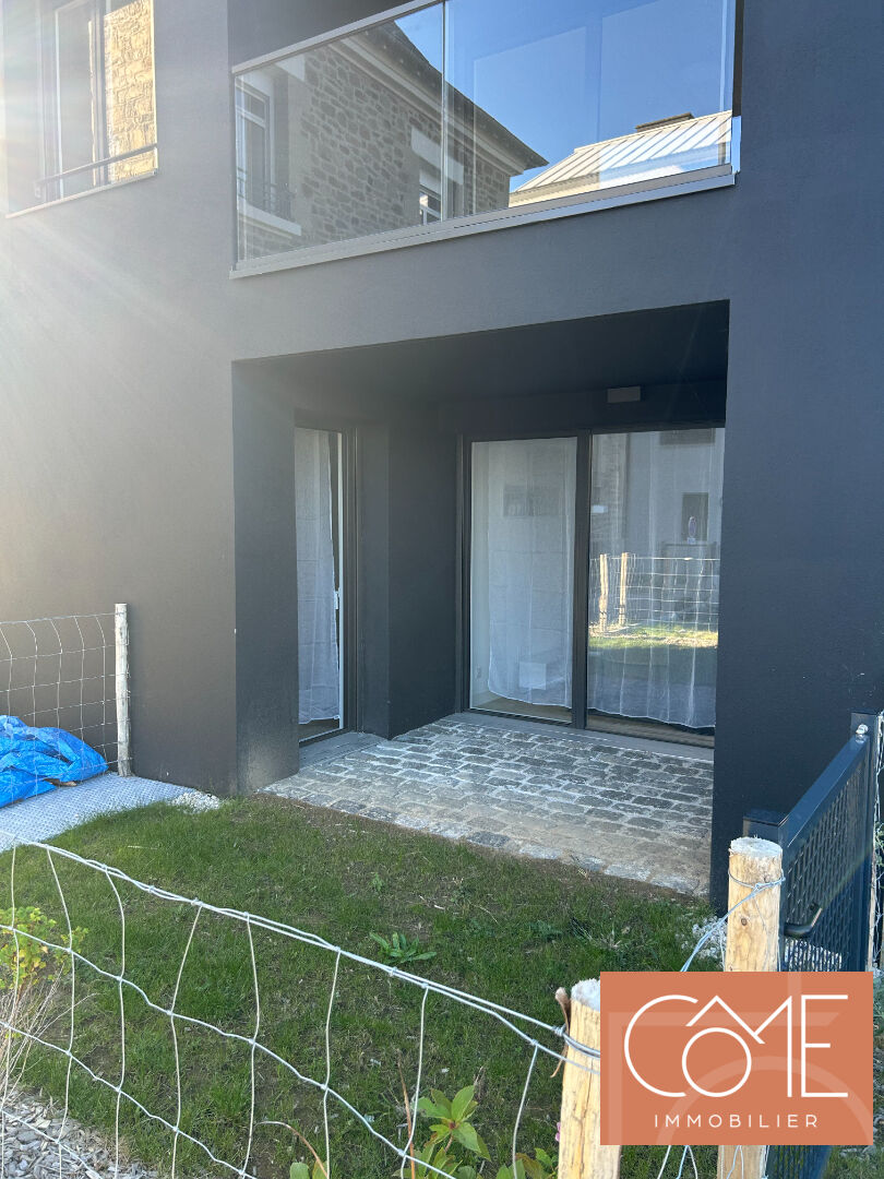 APPARTEMENT MEUBLE NEUF T2 AVEC JARDINET ET PARKING- SAINT MALO