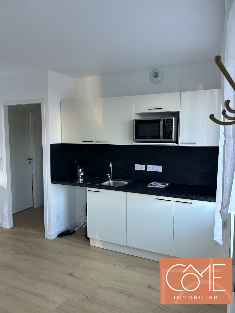 APPARTEMENT MEUBLE NEUF T2 AVEC JARDINET ET PARKING- SAINT MALO