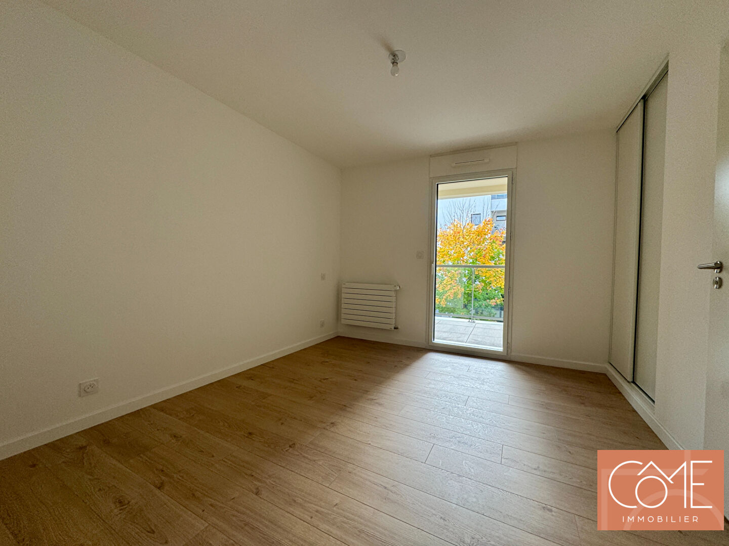 Photo APPARTEMENT DE 46.49M² MEUBLE  AVEC TERRASSE ET PARKING - RESIDENCE NEUVE RIVALTO - PROXIMITE CENTRE VILLE - RENNES image 6/6