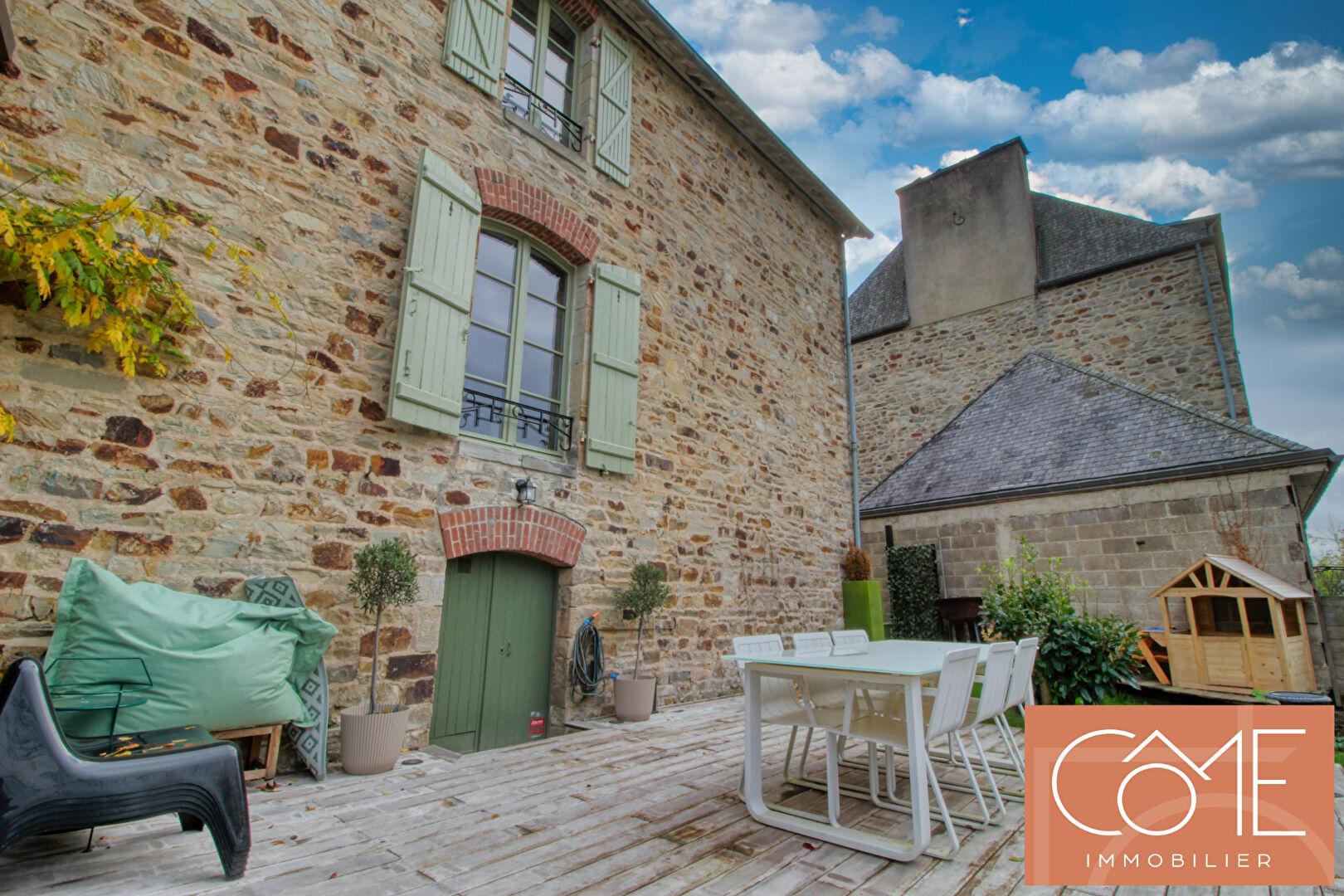 Photo A VENDRE MAISON 131M² HAB (146M² AU SOL) - 35500 VITRE - PROCHE CHATEAU - CENTRE VILLE image 4/6