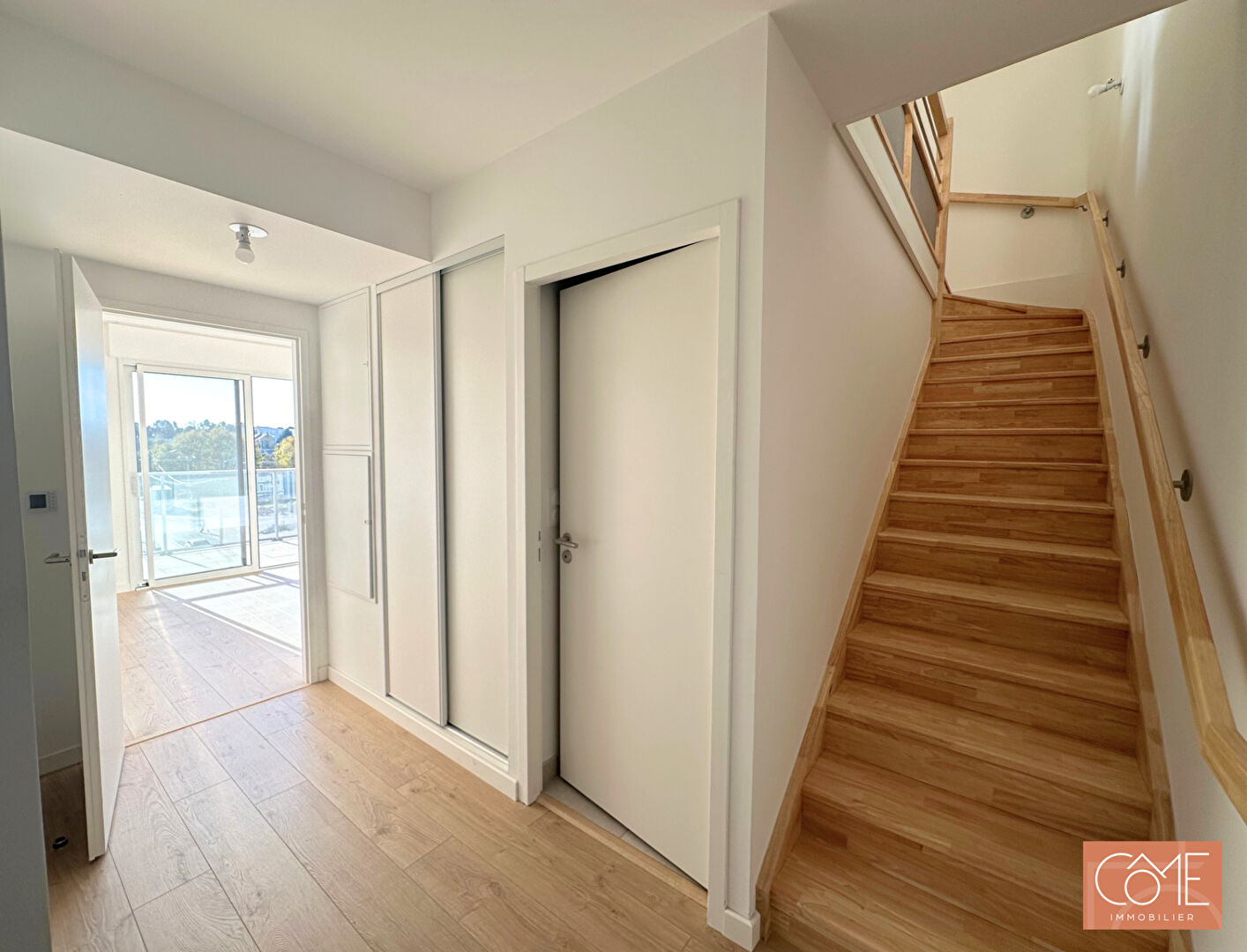 APPARTEMENT DUPLEX TYPE 3 67m² DUPLEX DERNIER ÉTAGE - SUD-OUEST - TERRASSE - PARKING ET CAVE