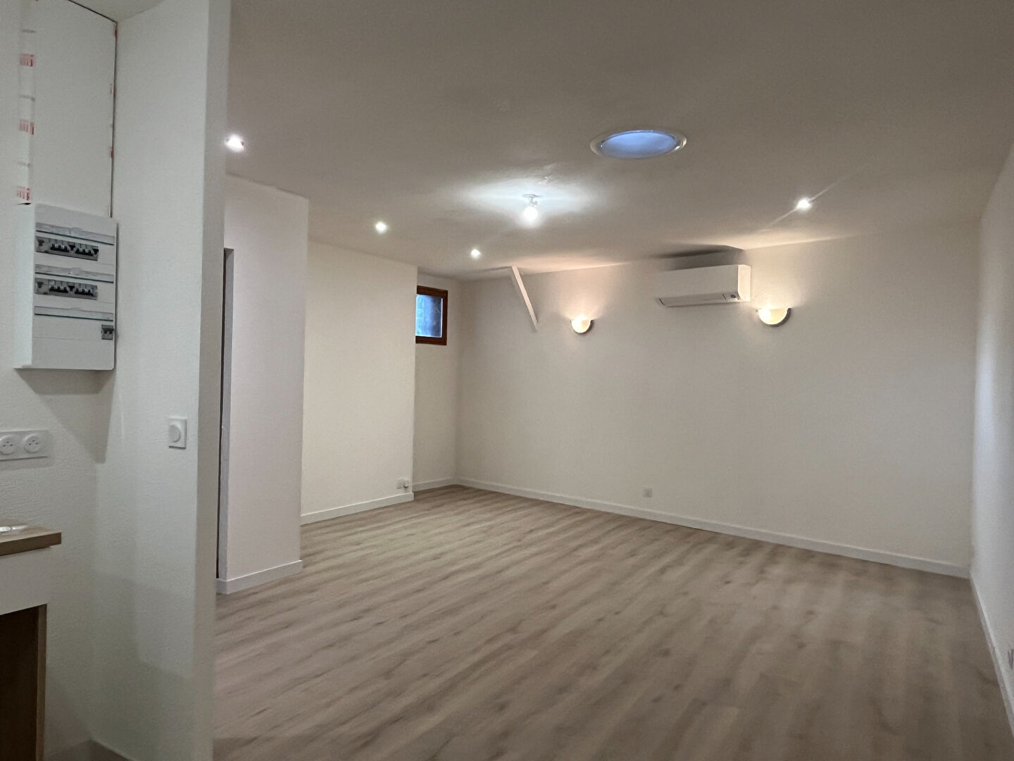 Photo Appartement Lezoux 3 pièce(s) 63.5m² image 2/6