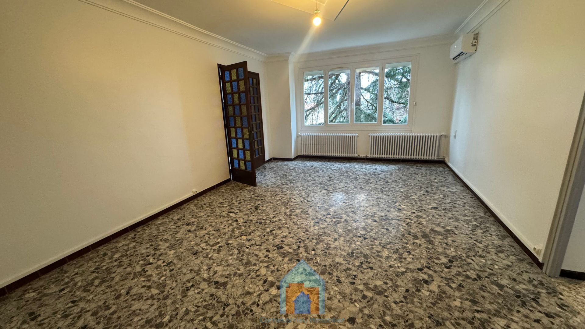 Photo Maison rénovée centre Cornebarrieu 257m² image 2/6