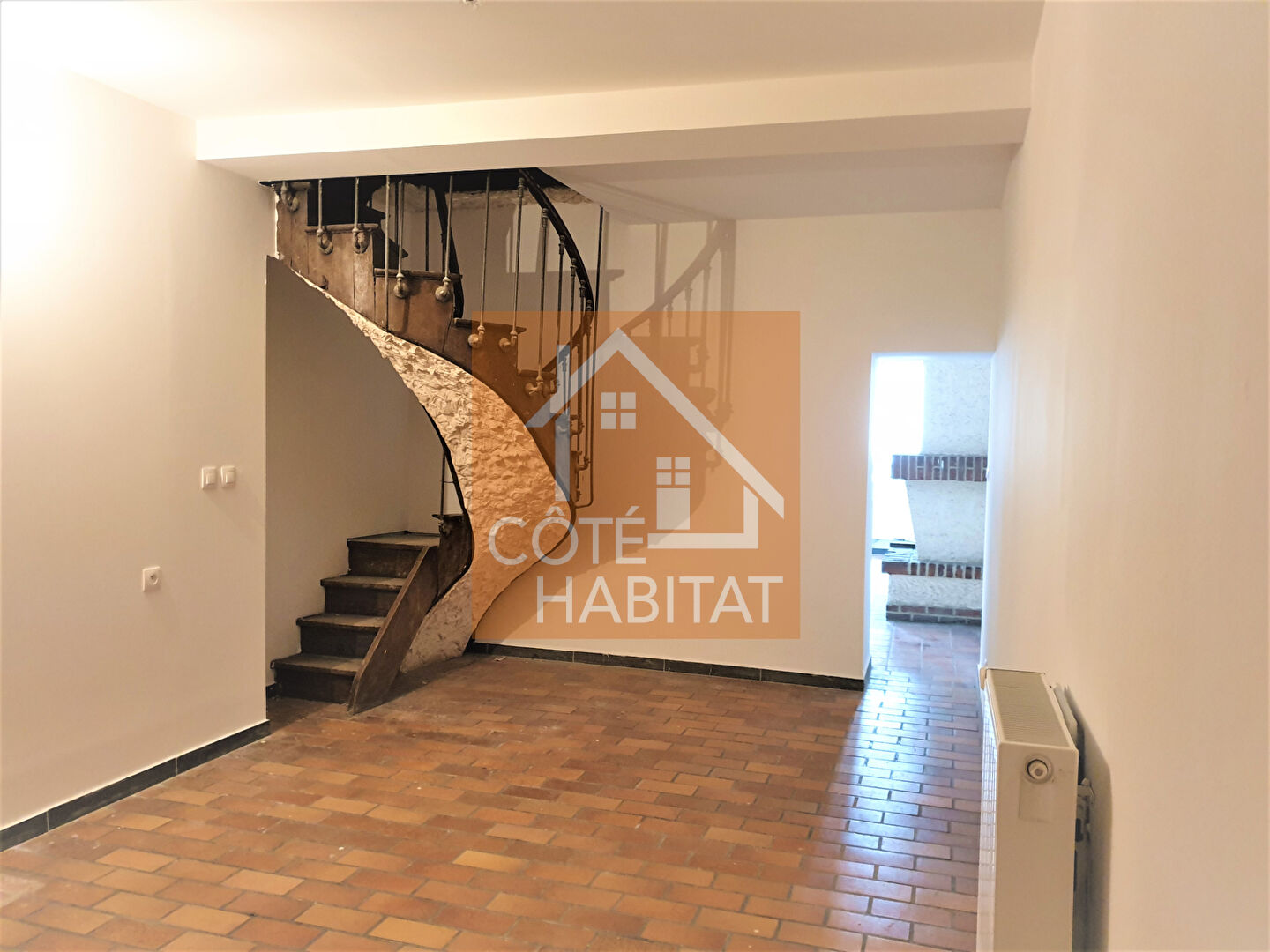 Photo Immeuble de rapport Le Quesnoy (Commercial -Habitation) LOUÉ image 2/6