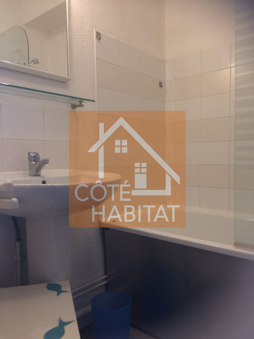 Photo Lot de trois studios meublés - AULNOYE AYMERIES pour investissement locatif image 4/6