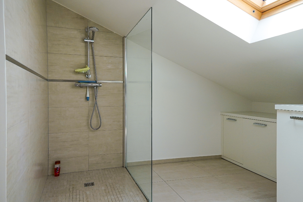 Photo PROPRIANO -  VILLA SUR TOIT EN DUPLEX 4 pièce(s) - 120 m2 image 6/6