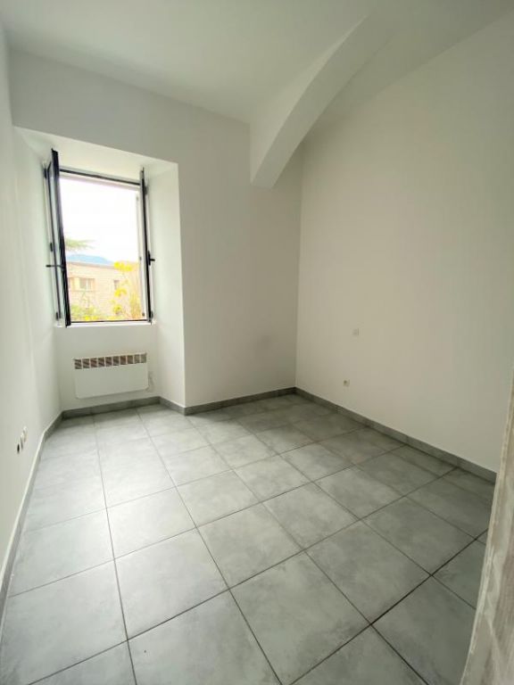 Photo SARTENE - 3 PIECES - 56.83 m2 image 3/6