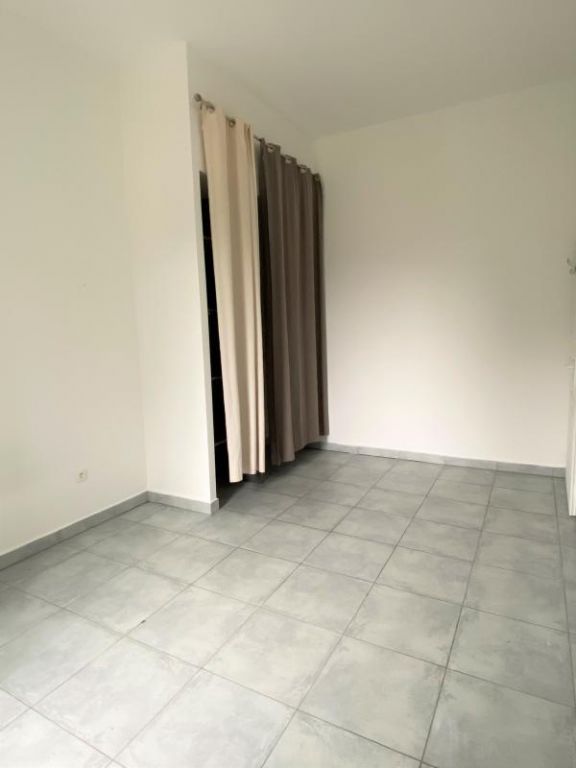 Photo SARTENE - 3 PIECES - 56.83 m2 image 6/6