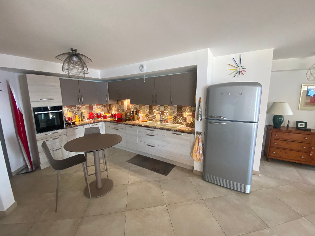 Photo PROPRIANO - 3 PIECES - 100.55m² image 3/6