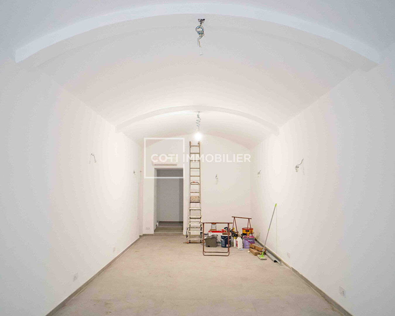 Photo PROPRIANO - LOCAL COMMERCIAL - 60m² image 2/5