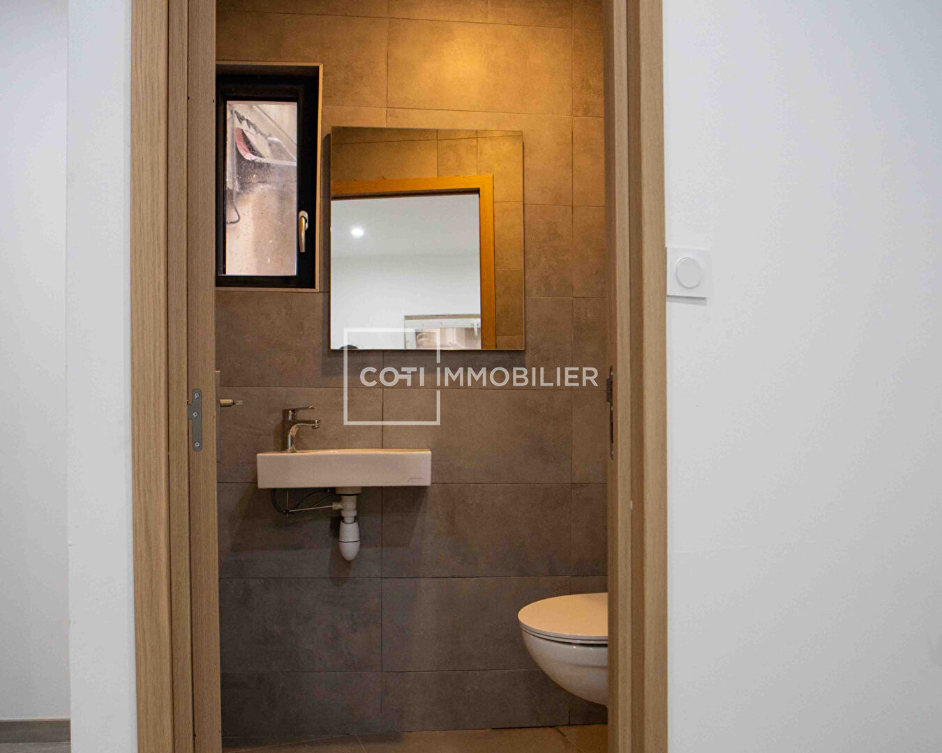 Photo PROPRIANO - LOCAL COMMERCIAL - 60m² image 4/5