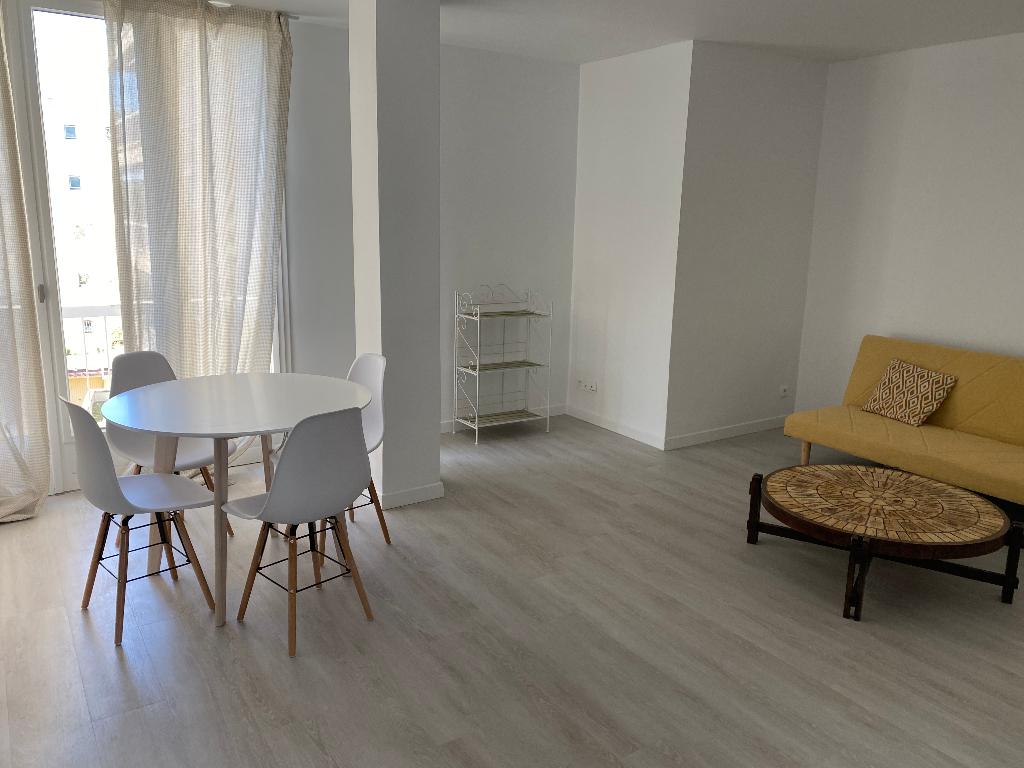 Agence immobilière de COURDIL IMMO - COURDIL BOUQUERIE-rdo