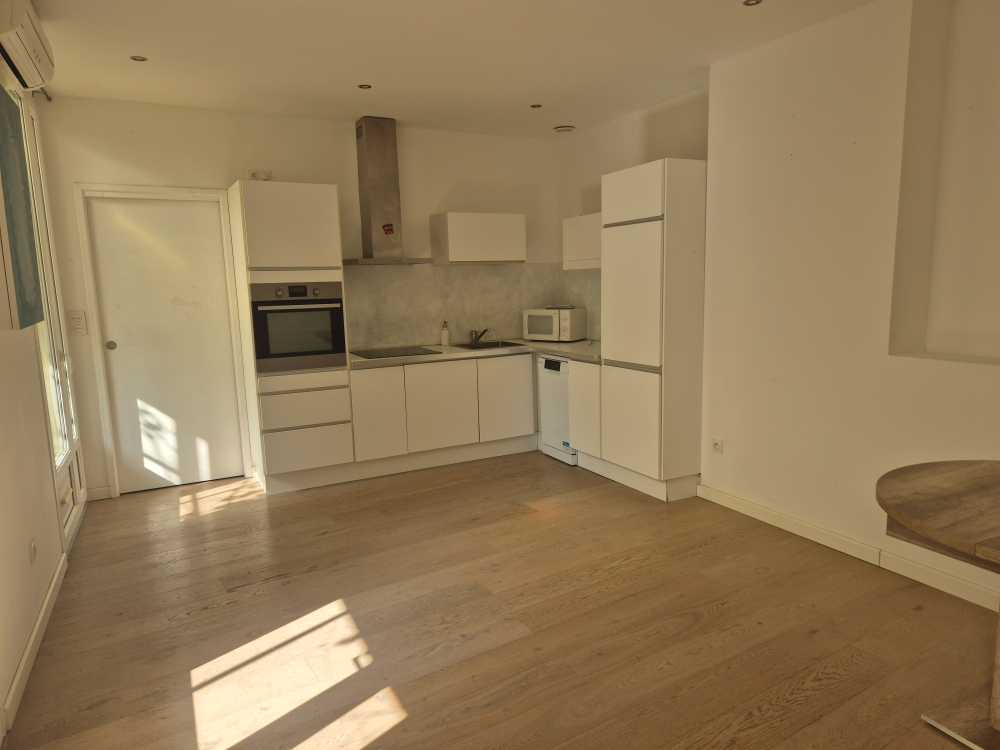 Photo NIMES - Appartement  2 pièces de  33,38 m² - Cave image 2/6