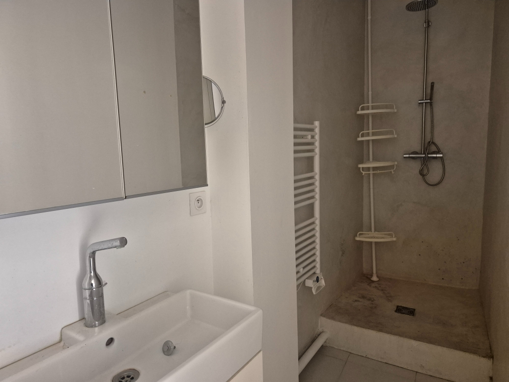 Photo NIMES - Appartement  2 pièces de  33,38 m² - Cave image 4/6