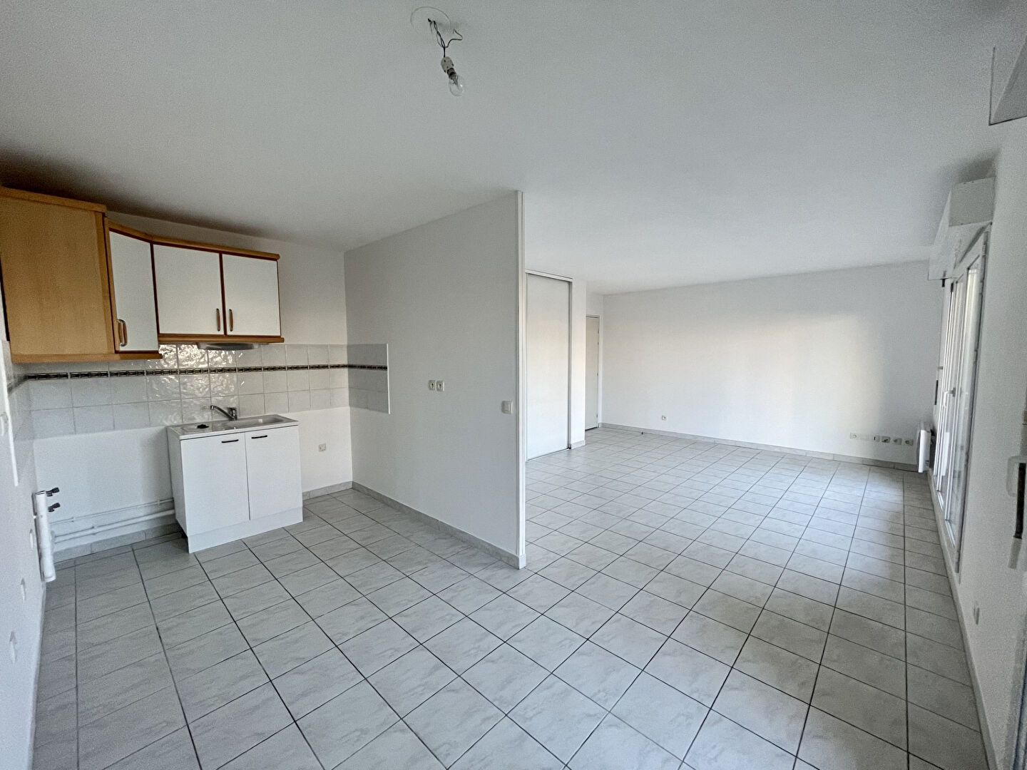 Photo JEAN JAURES Appartement Nîmes 2 pièces 51.28 m2 image 3/6