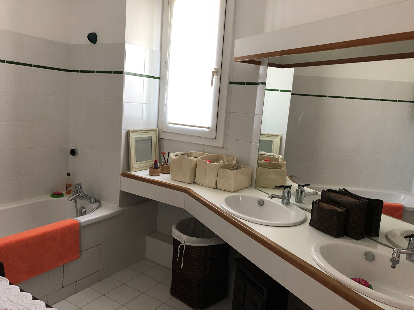 Photo GOLF DE VACQUEROLLES P4 de 88.90 m² avec terrasse, cave et garage image 5/6