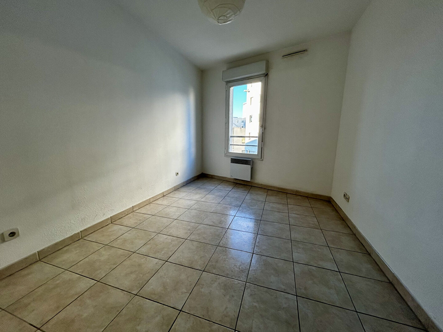 Photo Nîmes - Appartement 2 pièces 41.22m2  avec terrasse + Garage image 5/6