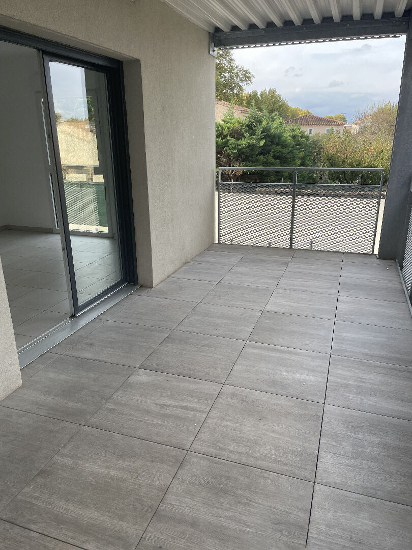 Appartement Arles P3 de 58 m2 avec  terrasse et garage