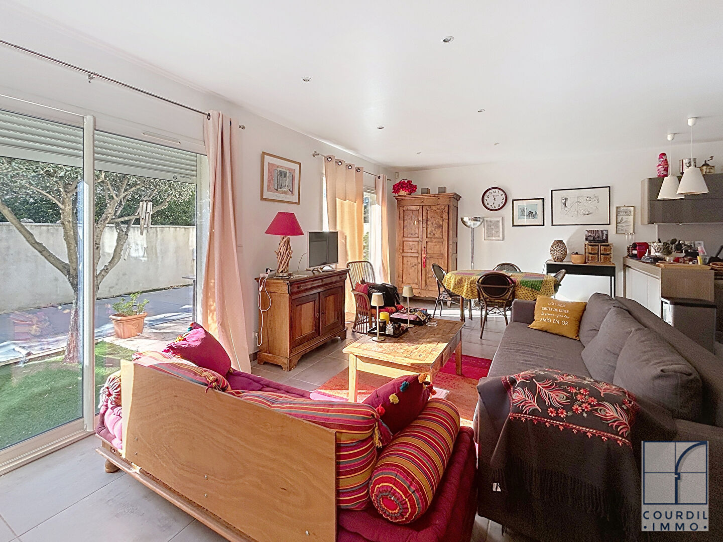 Photo Charmante maison de ville quartier Tour Magne avec Piscine image 3/6