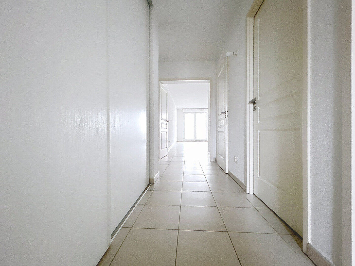 Photo Appartement à deux pas de la gare dans une jolie résidence de qualité image 6/6