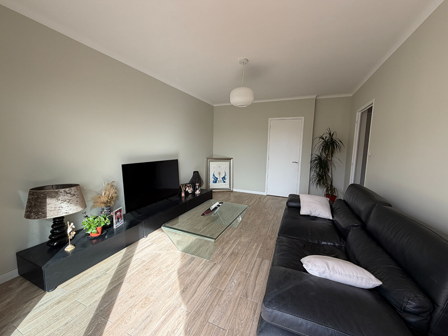 Photo A SAISIR! APPARTEMENT T1 BIS VUE MER QUARTIER CASONE AJACCIO image 2/6