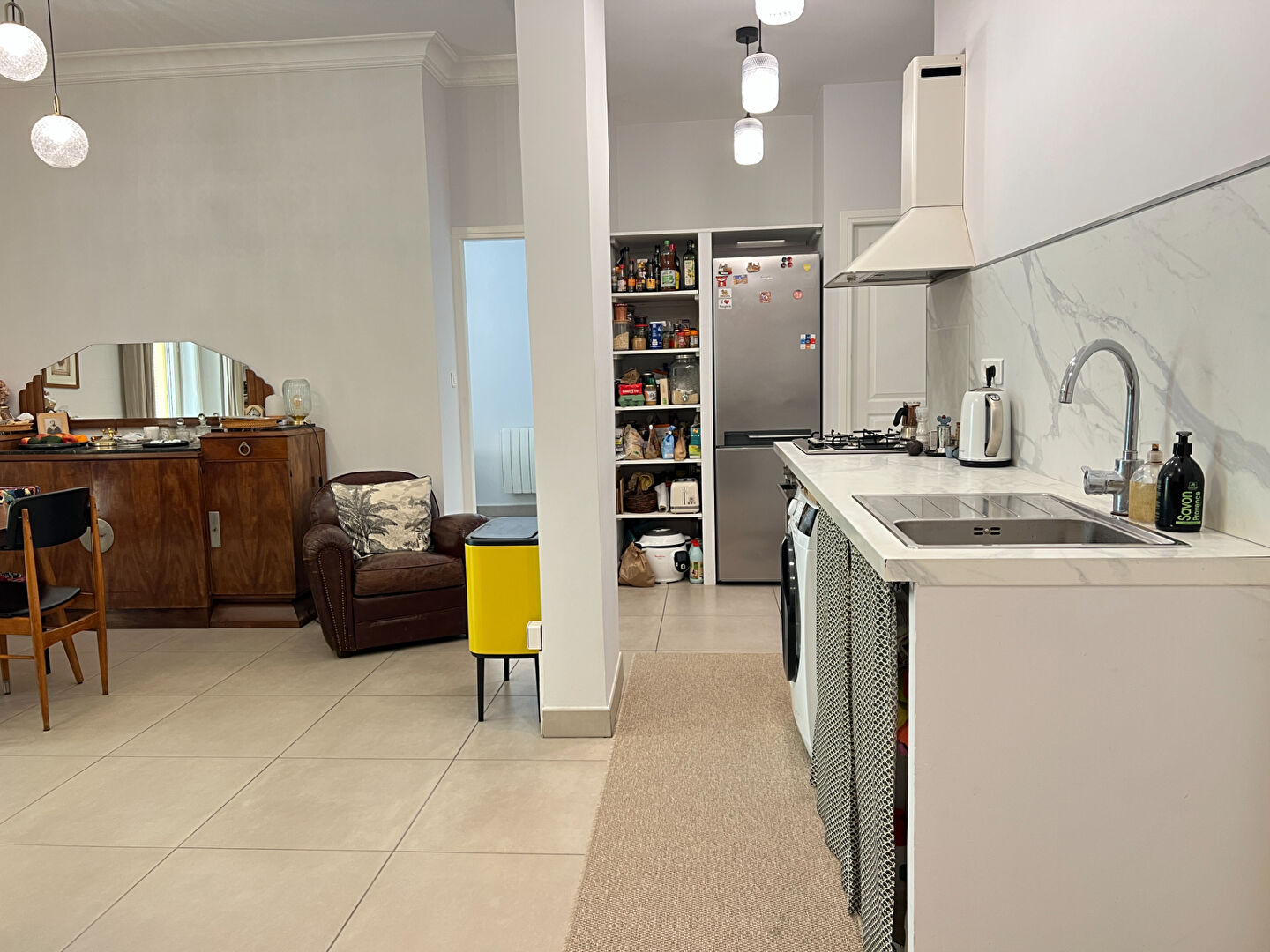Agence immobilière de C ,  P ASSOCIEES - C ,  P ASSOCIEES