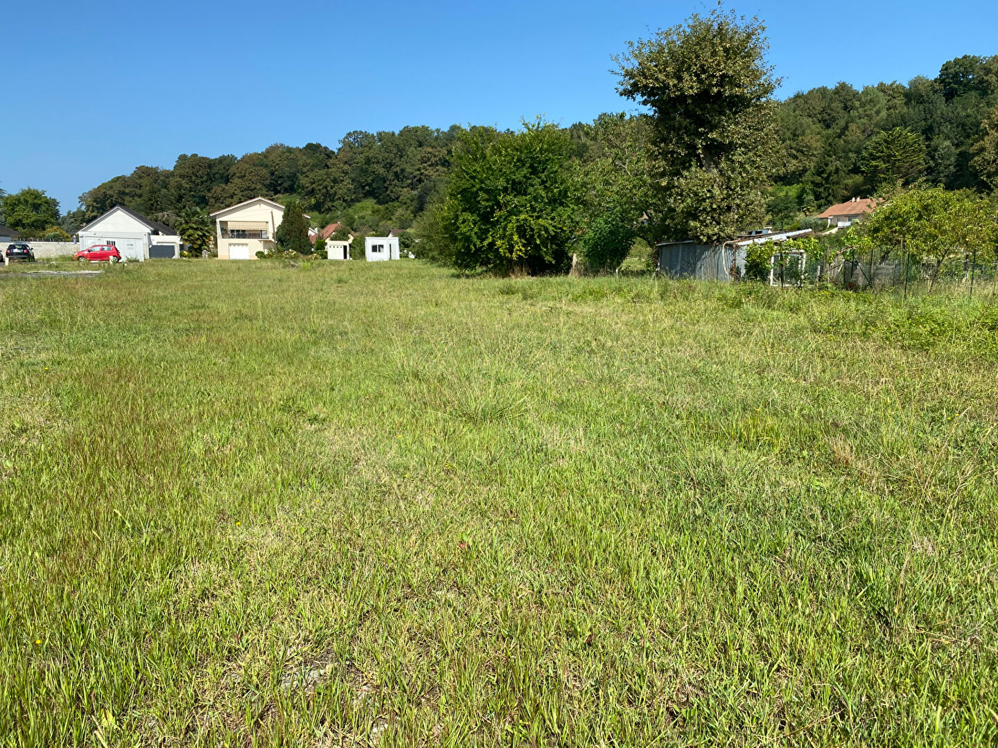 Photo Terrain Aressy image 2/3