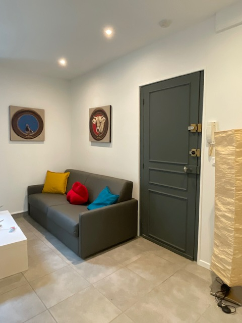 Photo EXCLUSIVITE: PAU FOIRAIL STUDIO RENOVE image 6/6