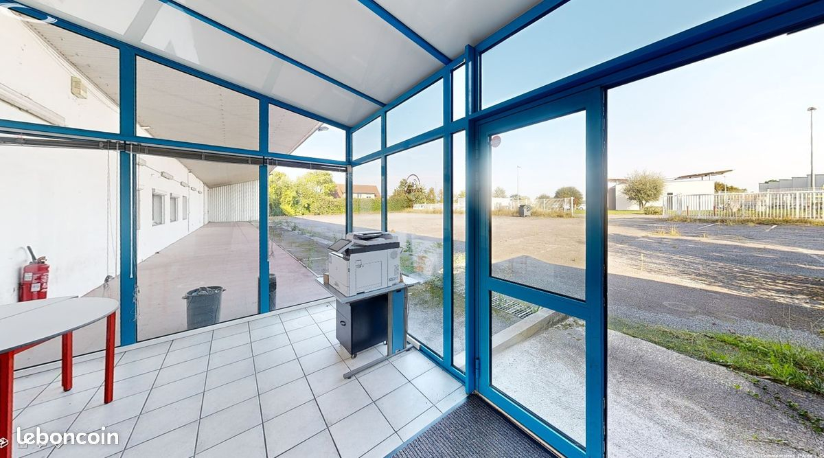 Photo Local commercial Serres Castet 819 m2 image 3/6