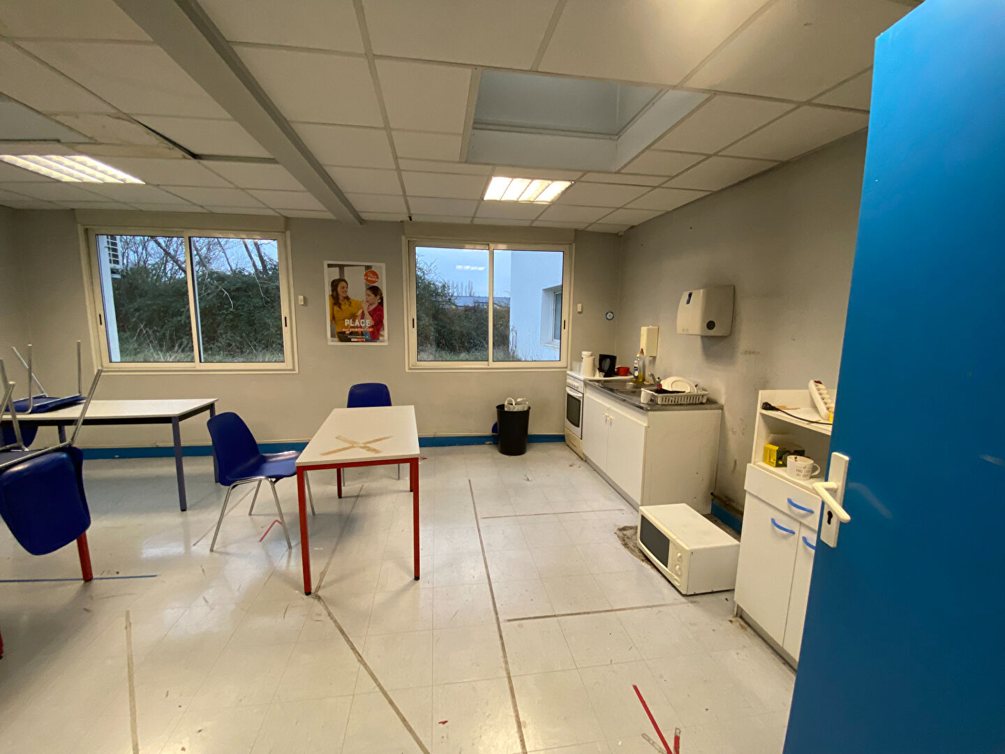 Photo Local commercial Serres Castet 819 m2 image 6/6