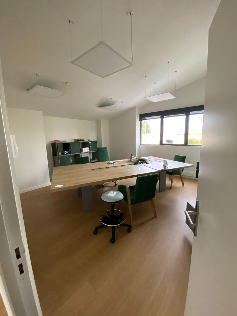 Photo Local de bureaux et salle de réunion Pau nord 370 m2 image 5/6