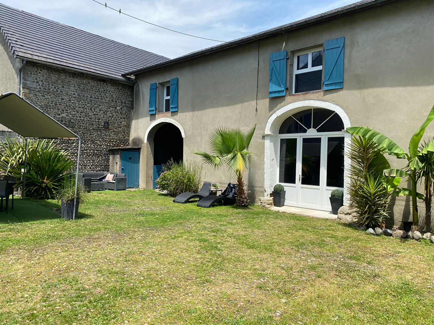 Photo Pardies centre, belle béarnaise de 180 m² rénovée avec dépendances image 2/6