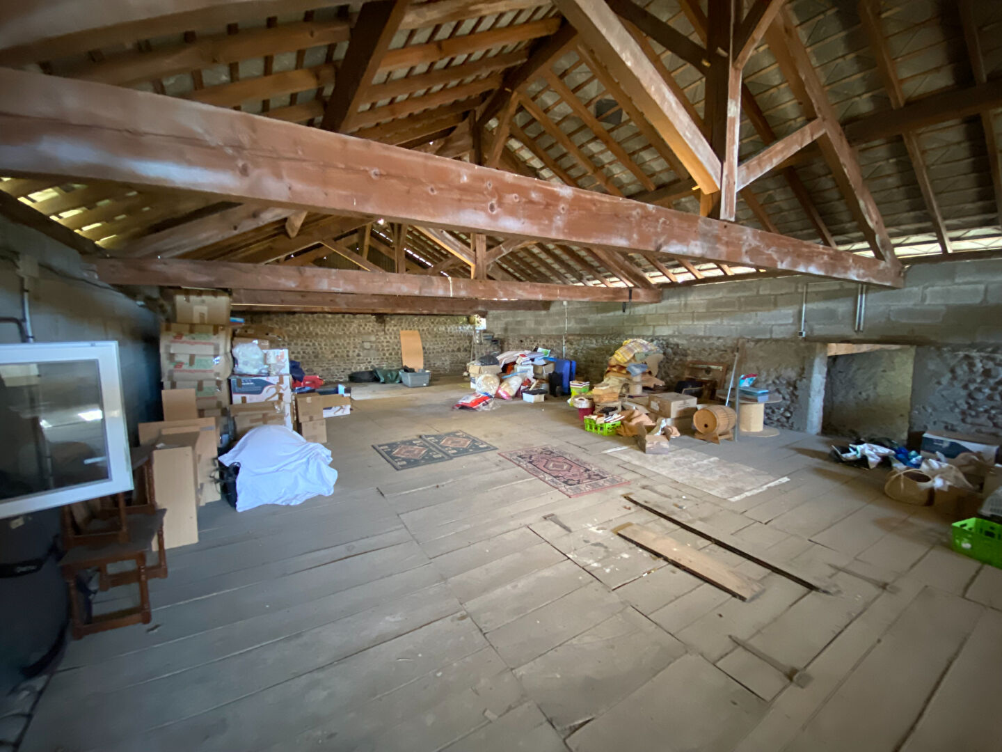 Photo Pardies centre, belle béarnaise de 180 m² rénovée avec dépendances image 6/6