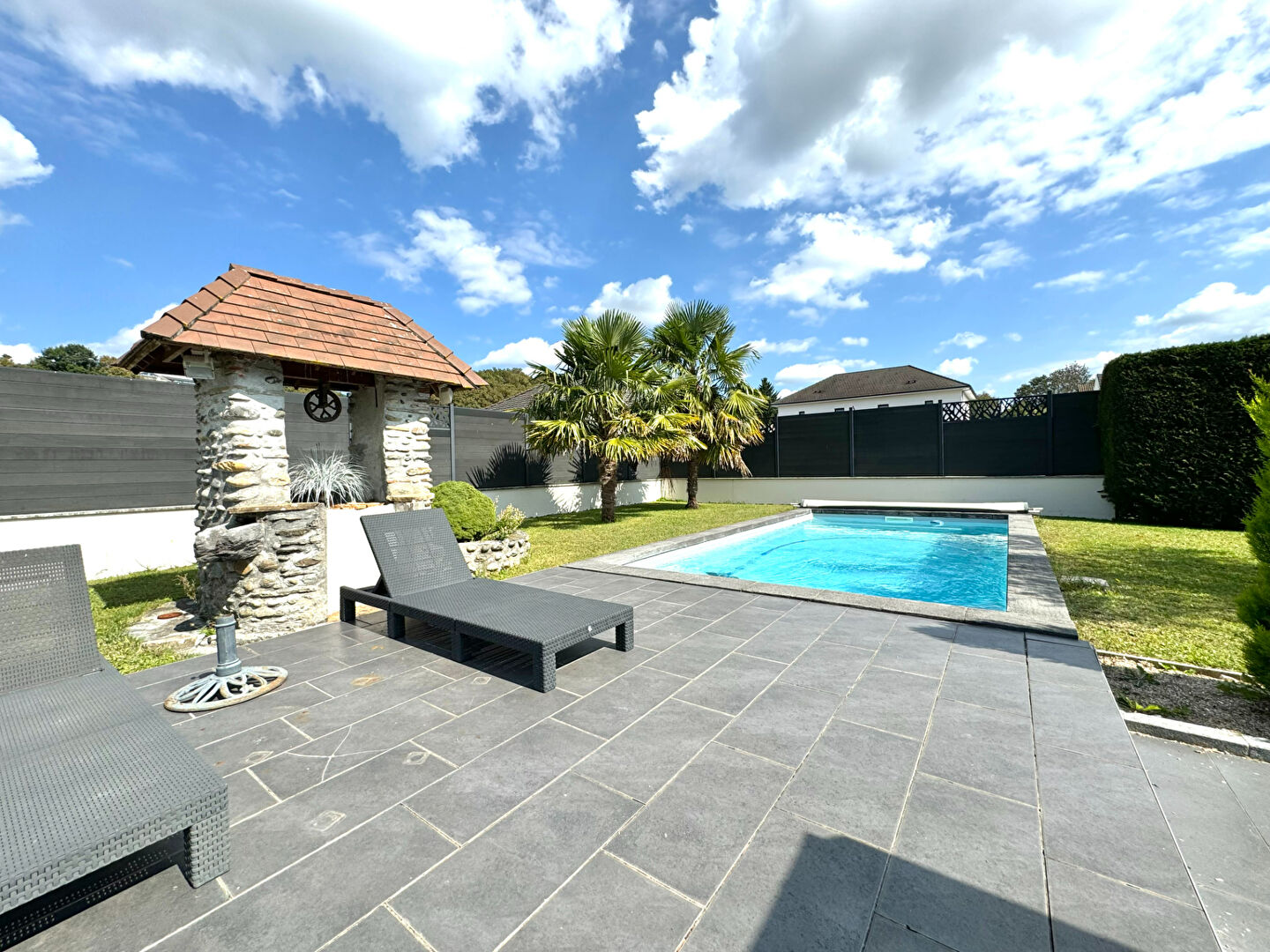 Maison  5 pièce(s) 160 m2