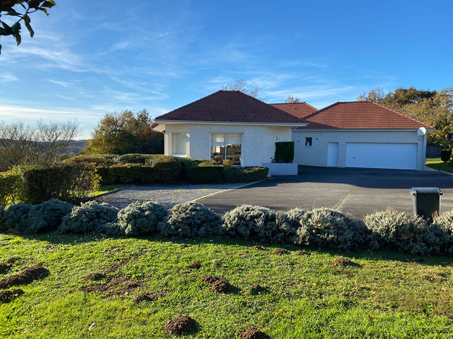 Maison de plain pied avec piscine à Castillon (64370)