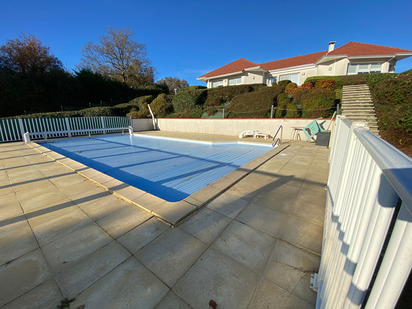 Photo Maison de plain pied avec piscine à Castillon (64370) image 5/6