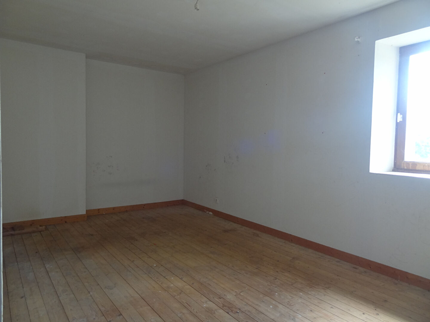 Photo Longère + Grands hangars Romillé 4 pièce(s) 115 m2 image 6/6