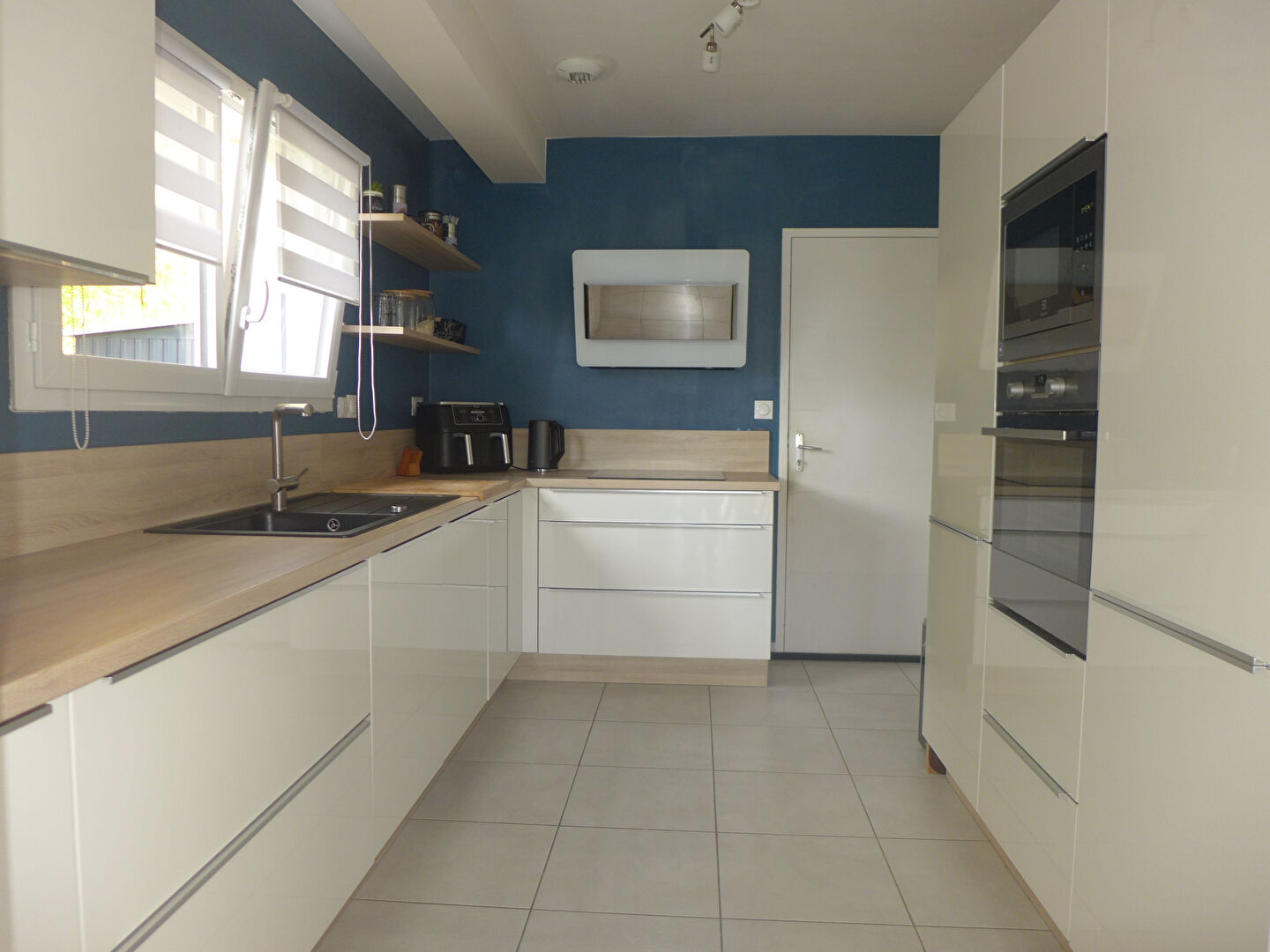 Photo Contemporaine de 112 m2 en pleic centre image 4/6