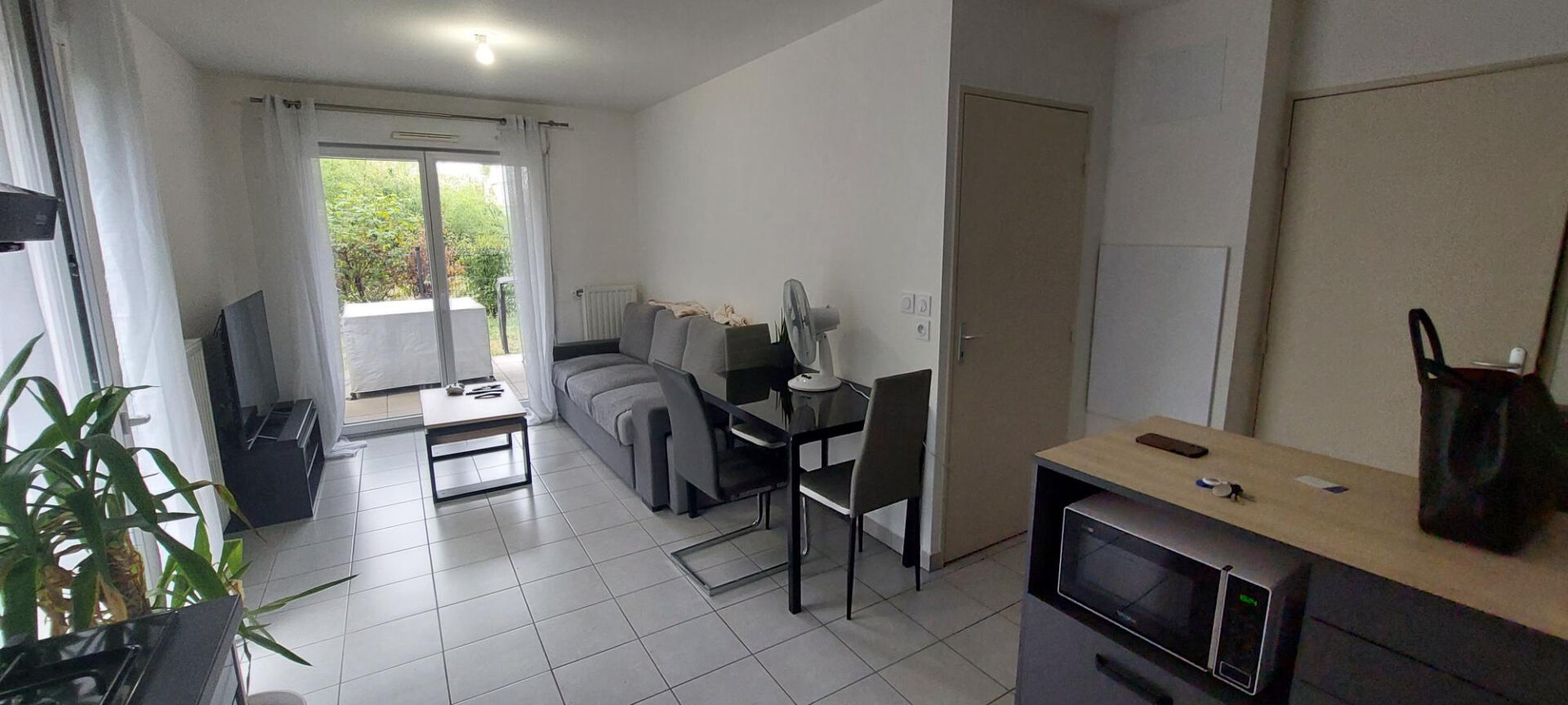 Photo Appartement Saint Priest 2 pièce(s) 40m2 avec jardin image 4/6
