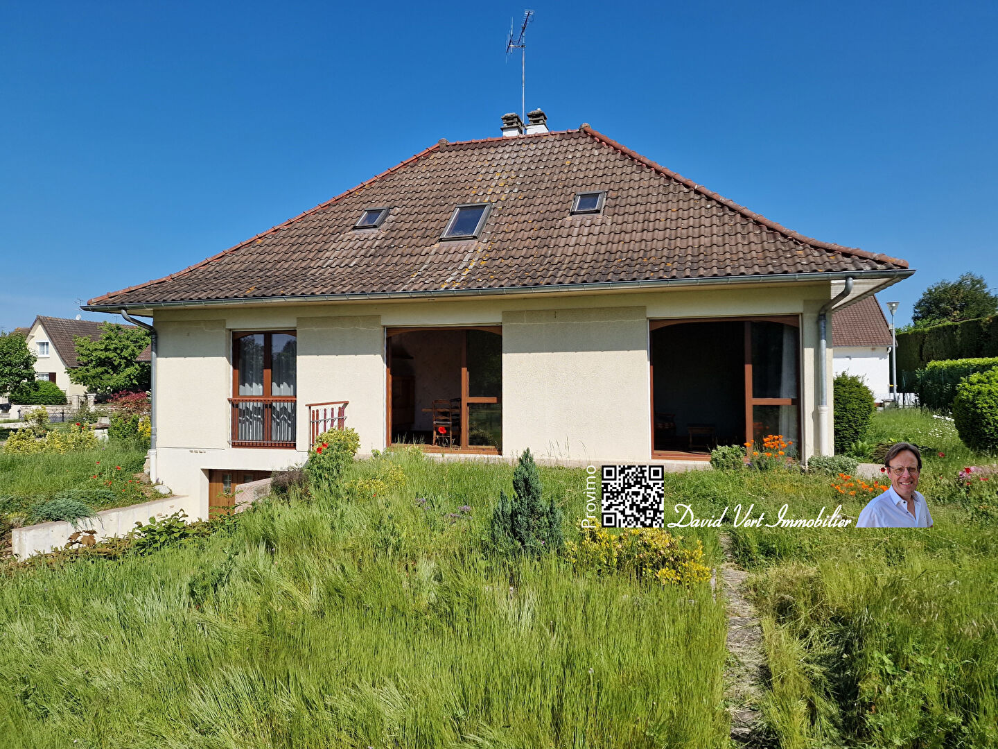 Maison T5 94 m² 3 chambres en rdc, sous-sol complet, grenier aménageable, terrain de 600 m².