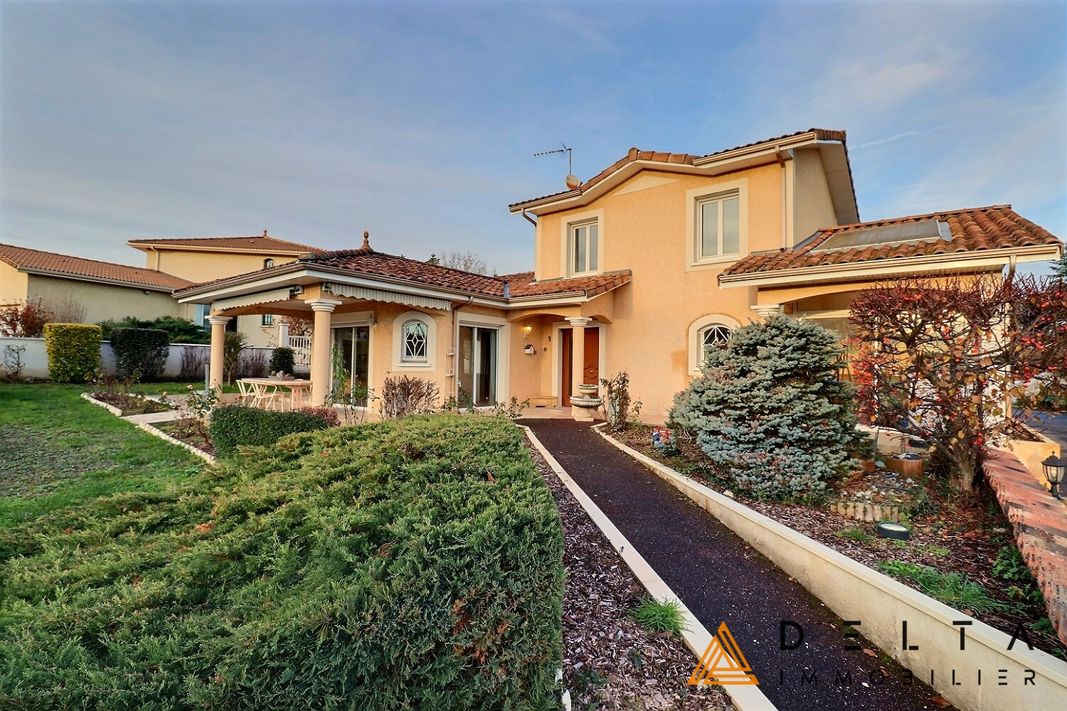 Photo Maison 152 m² sur terrain de 1000 m² image 2/6