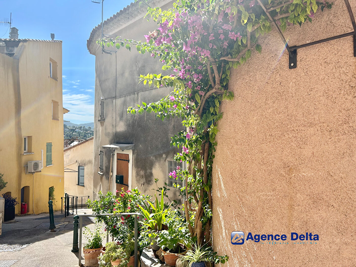 Photo Maison de village à vendre PIERREFEU image 2/6