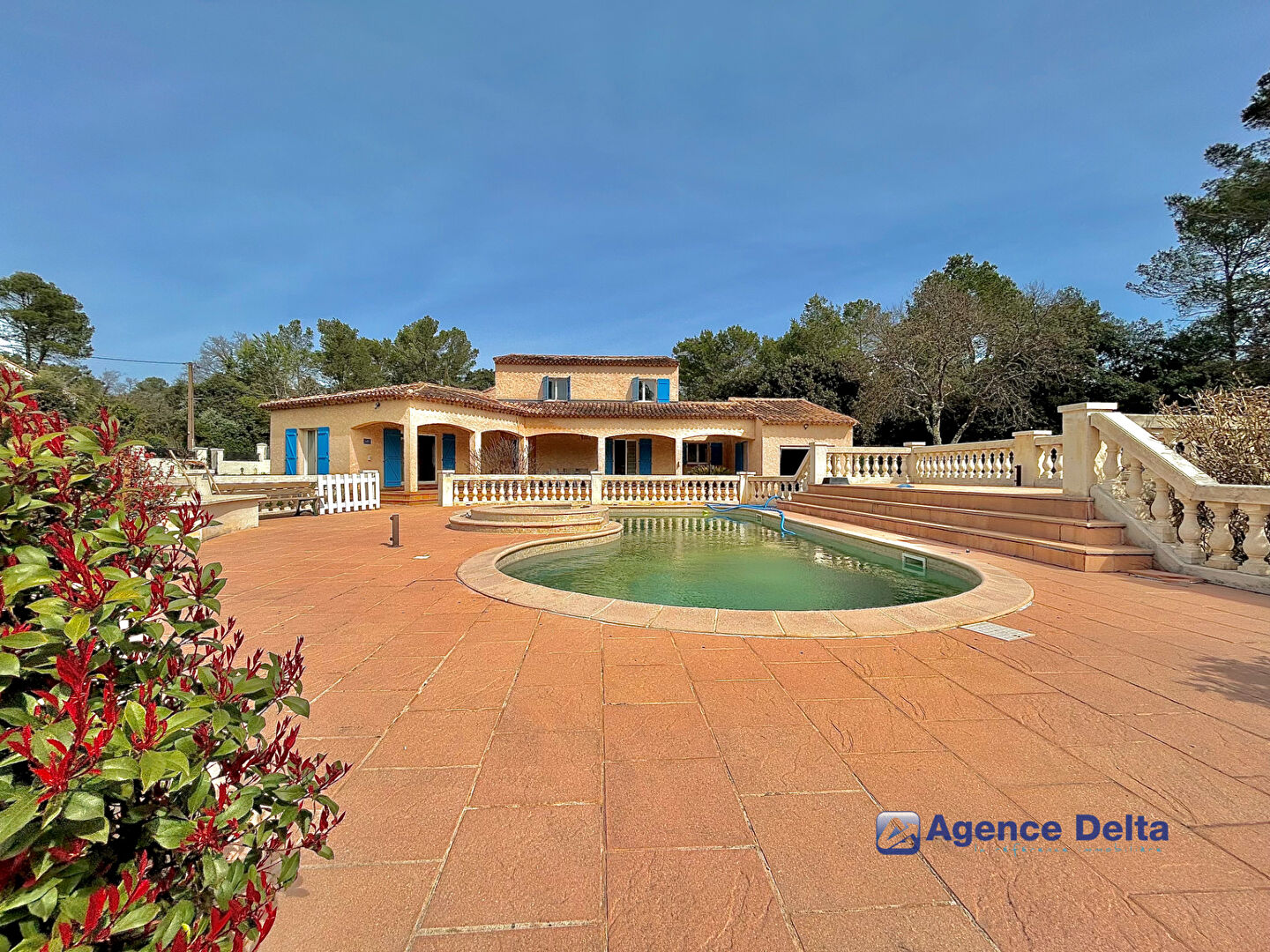 Photo Villa de Prestige de 182m² à Flassans-sur-Issole image 3/6