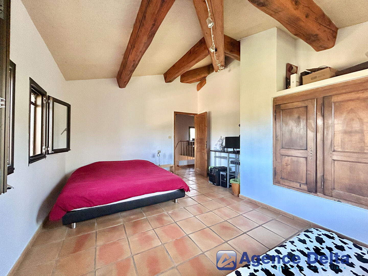 Villa Cuers 6 pièce(s) 211 m2