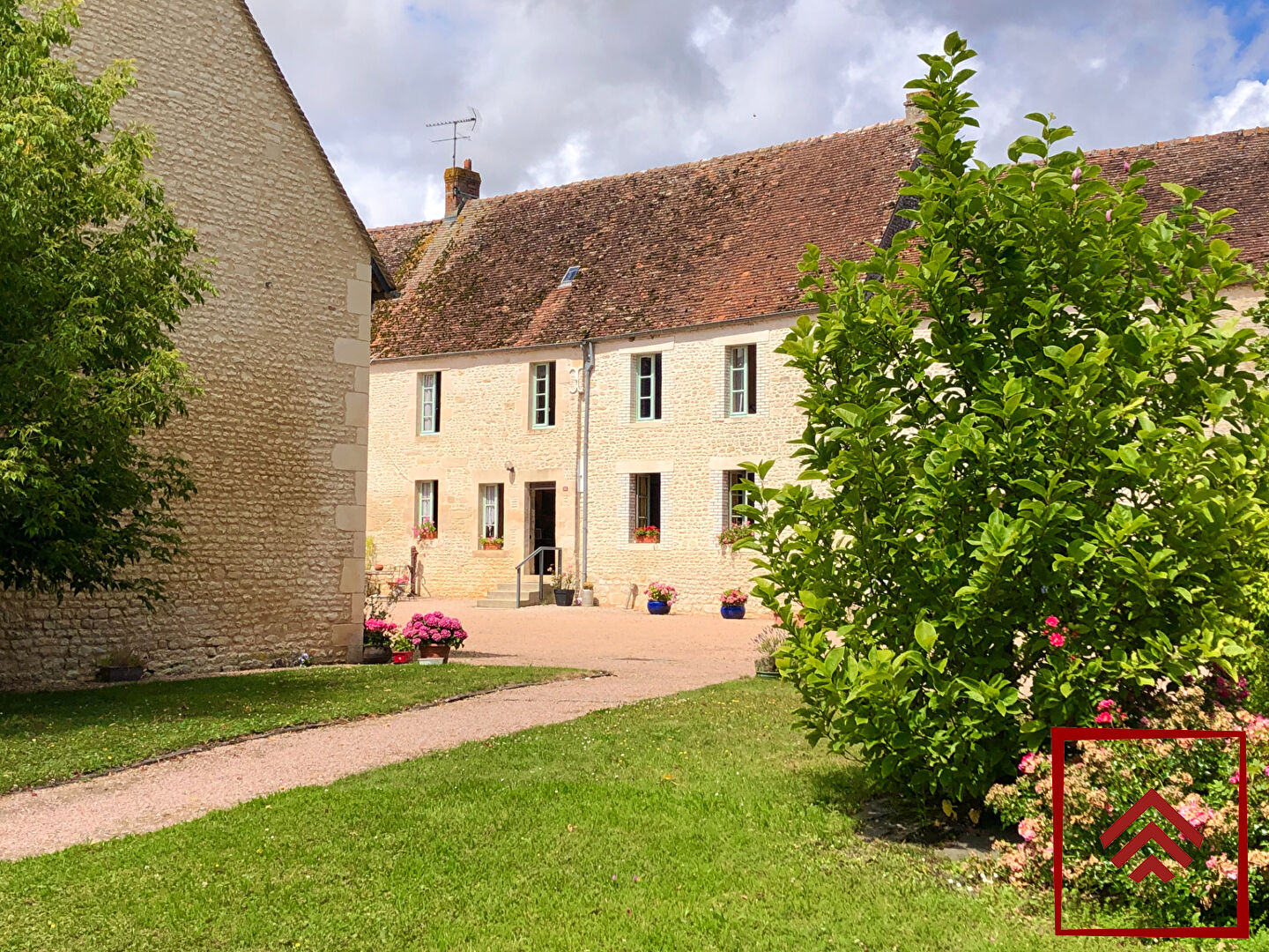 Agence immobilière de Demeure du Perche et de Normandie Alençon - Demeure du Perche et de Normandie