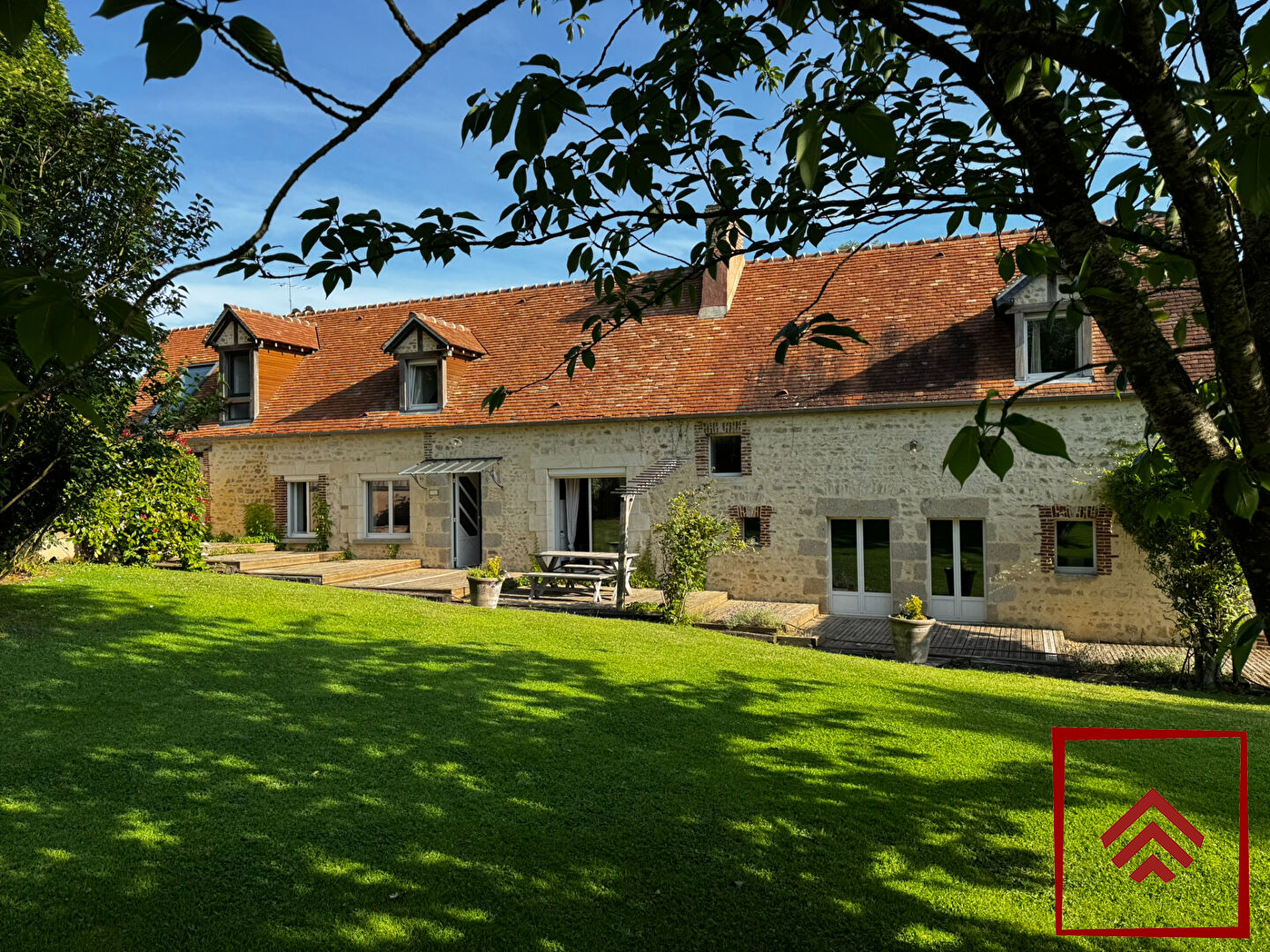 Agence immobilière de Demeure du Perche et de Normandie Alençon - Demeure du Perche et de Normandie